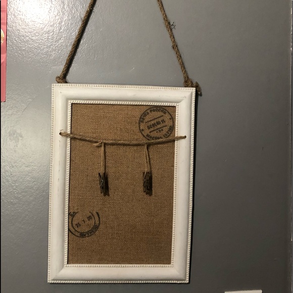 Farmhouse style display frame - Picture 2 of 5